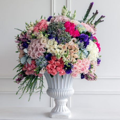 Arreglo de 250 rosas de colores pastel premium con lisianthus
