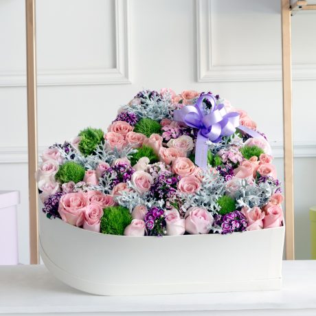 Arreglo con 50 rosas rositas premium