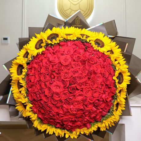 Buchi _RED SUNFLOWER BOUQUET_ 250